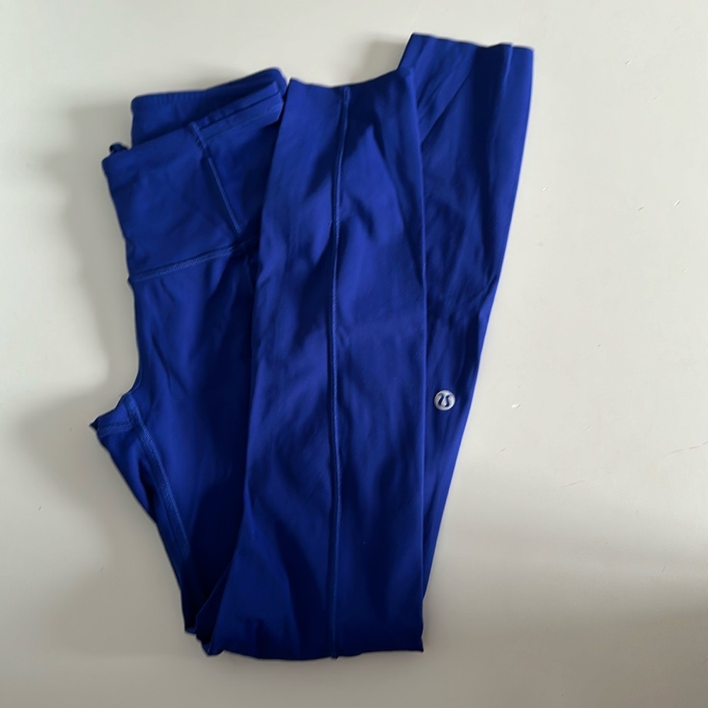 lululemon leggings with pockets size 2 royal blue